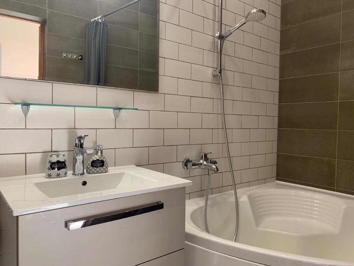 Aquagate Jurmala Apartment Ngoại thất bức ảnh